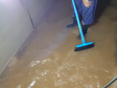 Limpeza de caixa d'água de medio porte