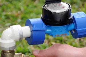 10 passos simples para fazer a limpeza da caixa d'água